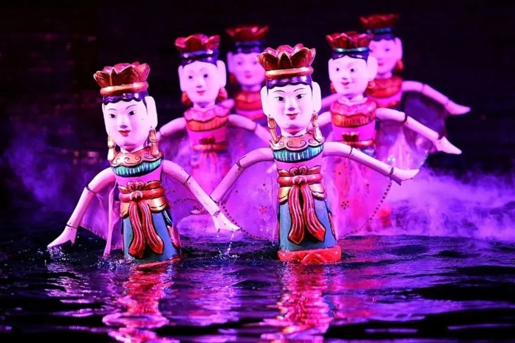 Water Puppet Show-Cyclo & Dinner On Cruise in Ho Chi Minh City | Heritage Journey Tours-vietlotus