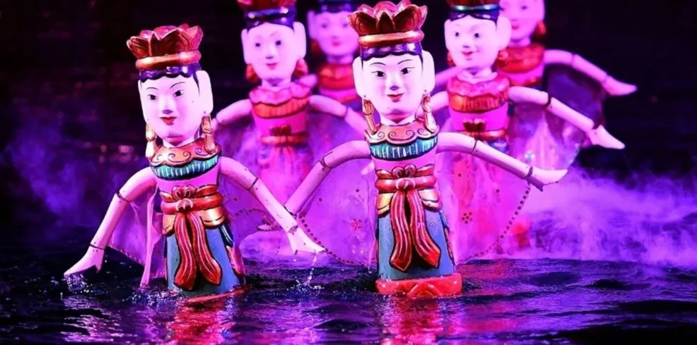 Water Puppet Show-Cyclo & Dinner On Cruise in Ho Chi Minh City | Heritage Journey Tours-vietlotus